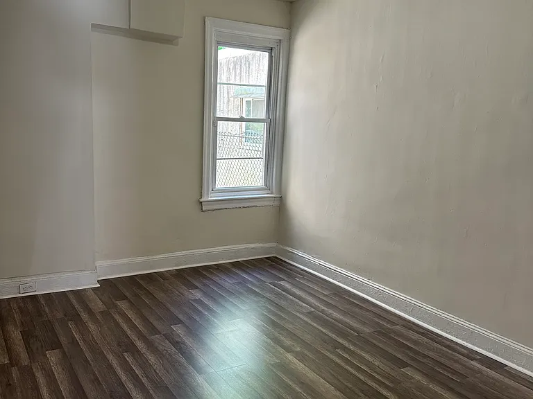 5653 Heiskell St #HOUSE — Photo 7