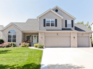 7619 Princeton Dr NE, Cedar Rapids, IA 52402