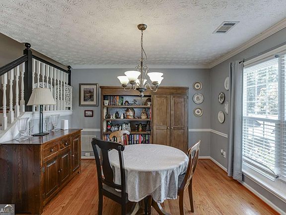 2nd image of 3220 Plantation Run Dr