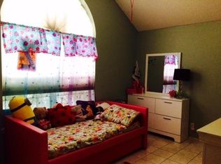 8809 Justice Dr, Laredo, TX 78045