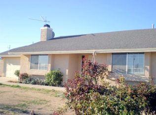 13878 Smith Rd, Phelan, CA 92371