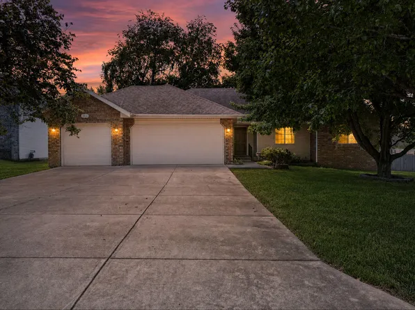 3676 W Kingsley Street, Springfield, MO 65807