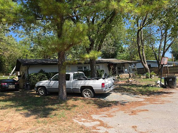 3rd image of 506 Sue Ellen St