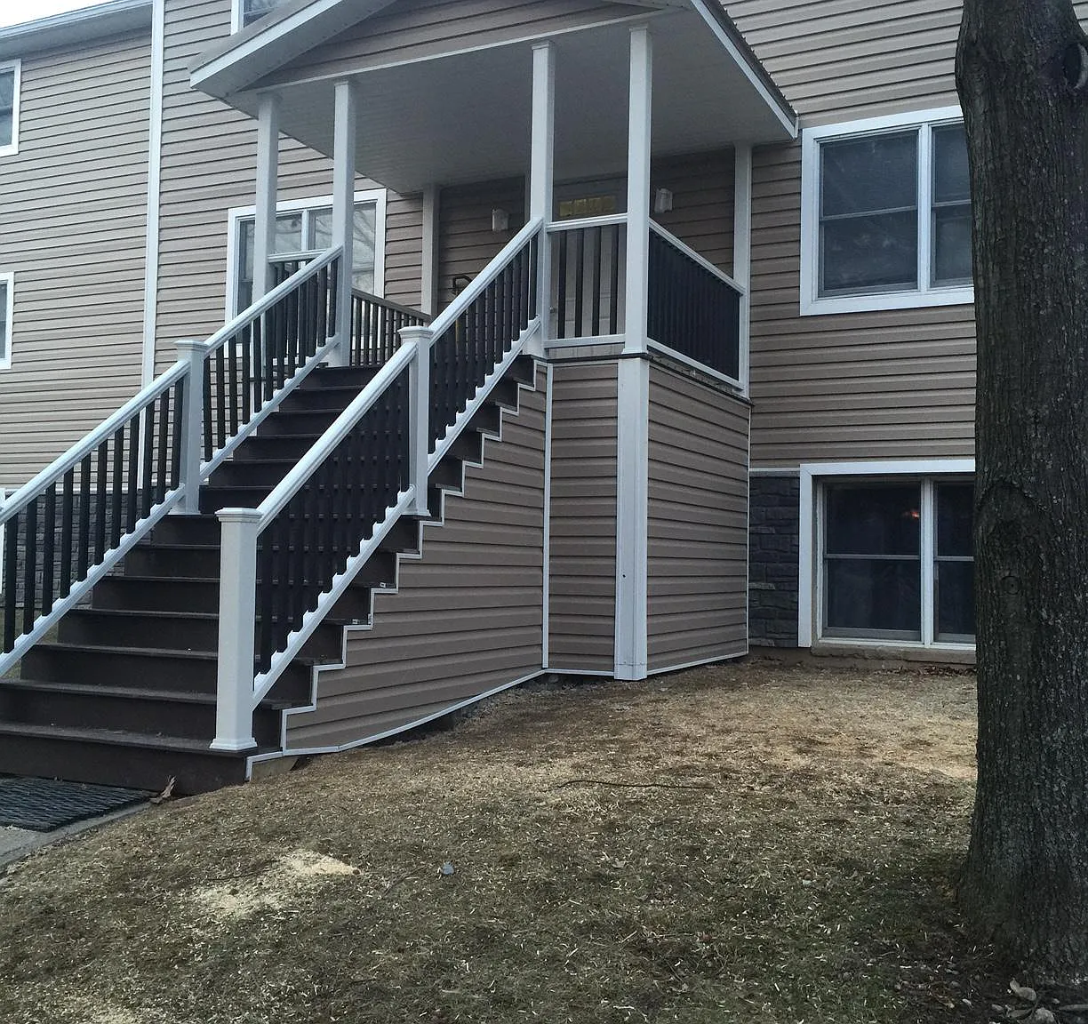 616 Lansing Station Rd — Photo 1