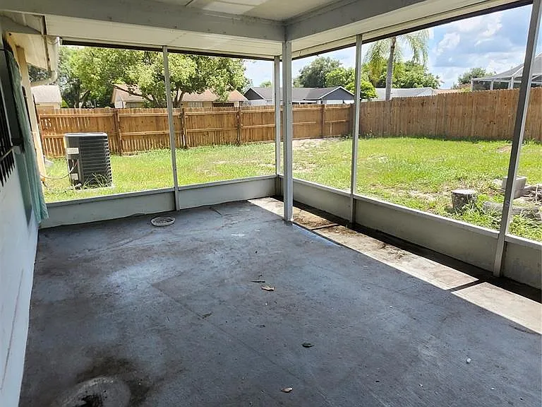 3154 Laird Dr — Photo 5