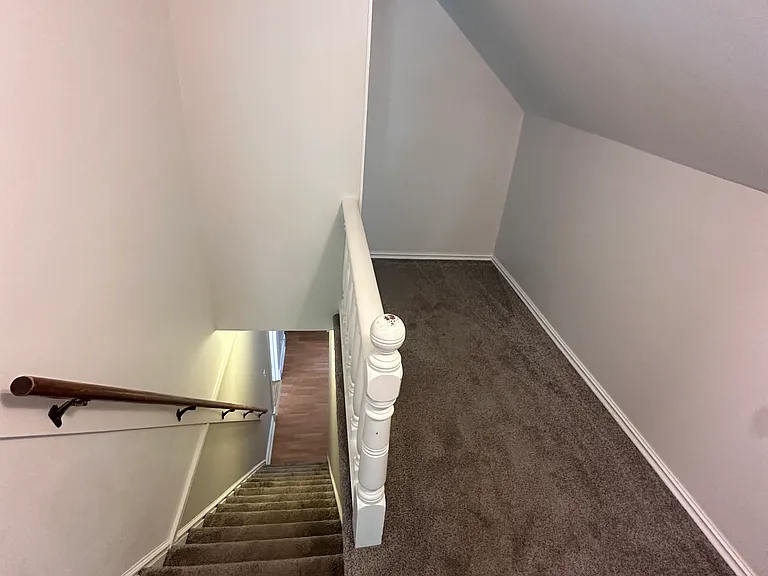 520 3rd Ave E — Photo 17