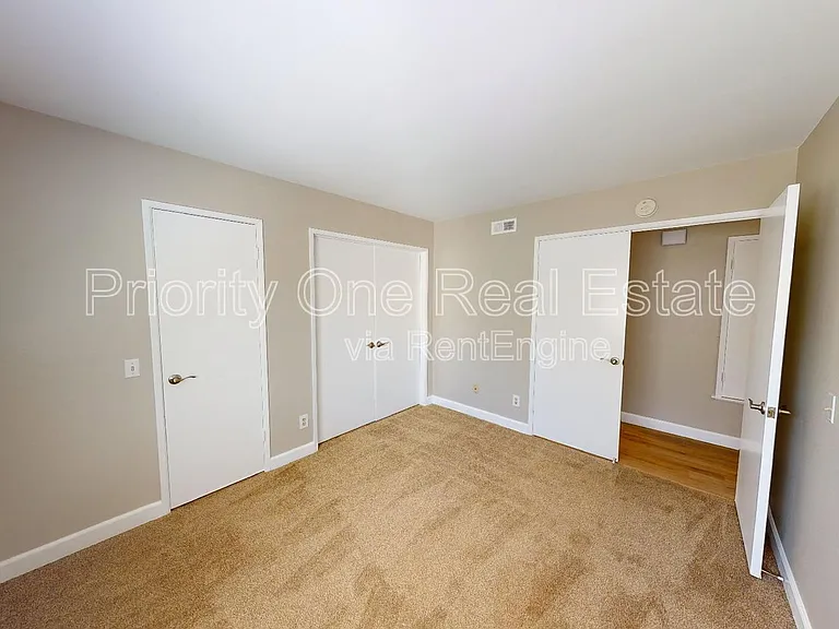 17410 Saint Andrews Dr — Photo 12