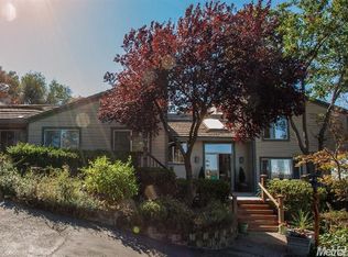 9221 Los Puentes Rd, Newcastle, CA 95658