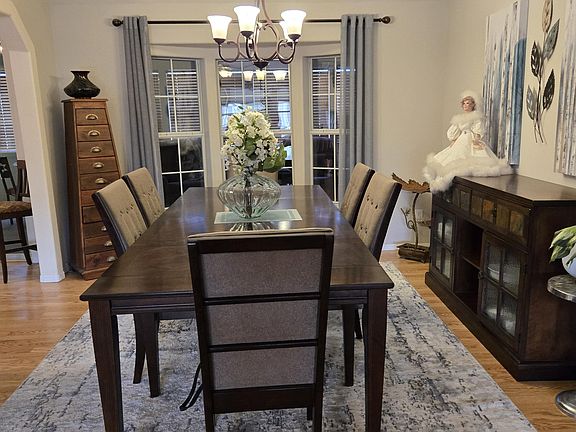 4th image of 17200 W BELL Road #2319