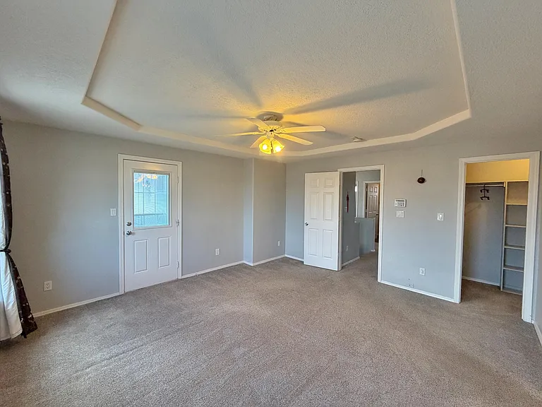 7300 Tricia Rd NE — Photo 39