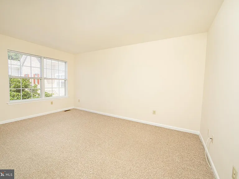 5025 Rebecca Fell Dr — Photo 12