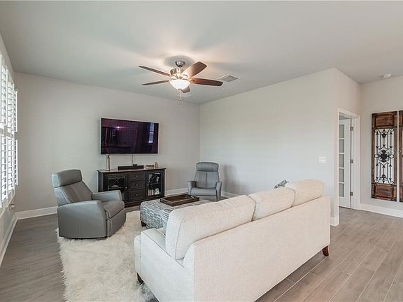 3rd image of 5604 Silver Sun Dr