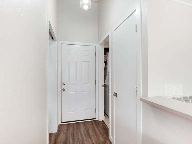 4990 Meredith Way #302 — Photo 10