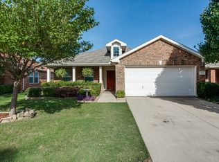 516 Pinto Ln, Forney, TX 75126