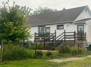 5941 Birch Ave, Hammond, IN 46320