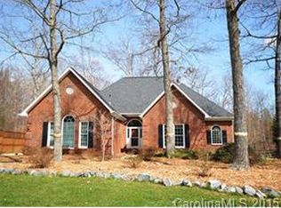 1320 Mill Race Ln, Matthews, NC 28104