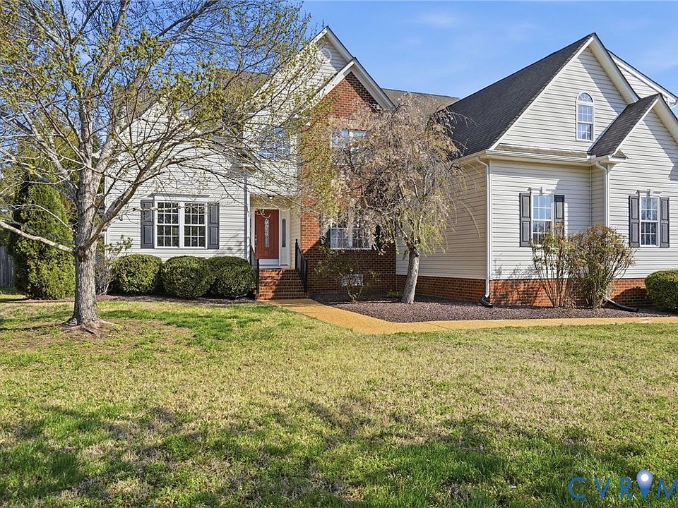 1st image of 904 Newsome Ct