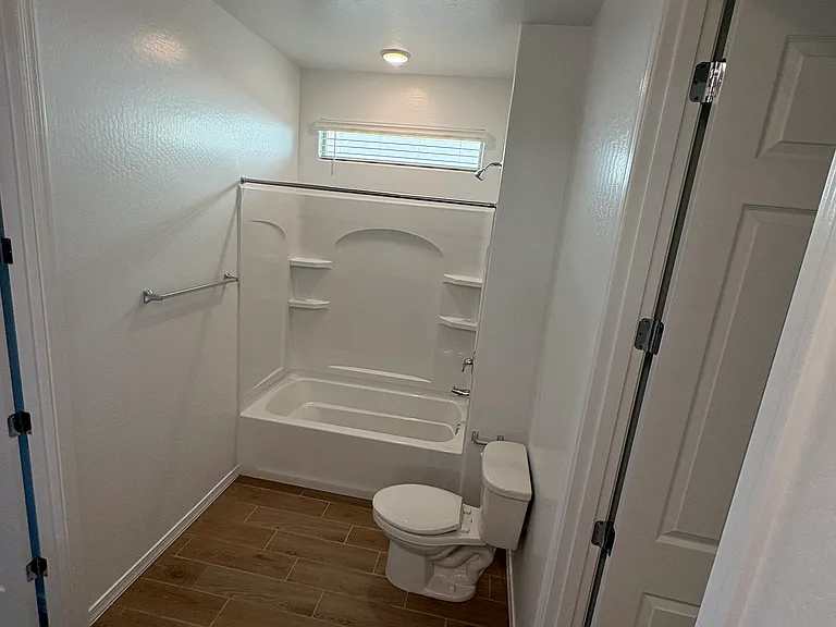 675 W Riparian Dr — Photo 12