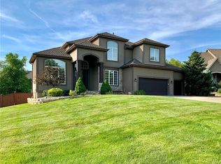 13986 W 157th St, Olathe, KS 66062