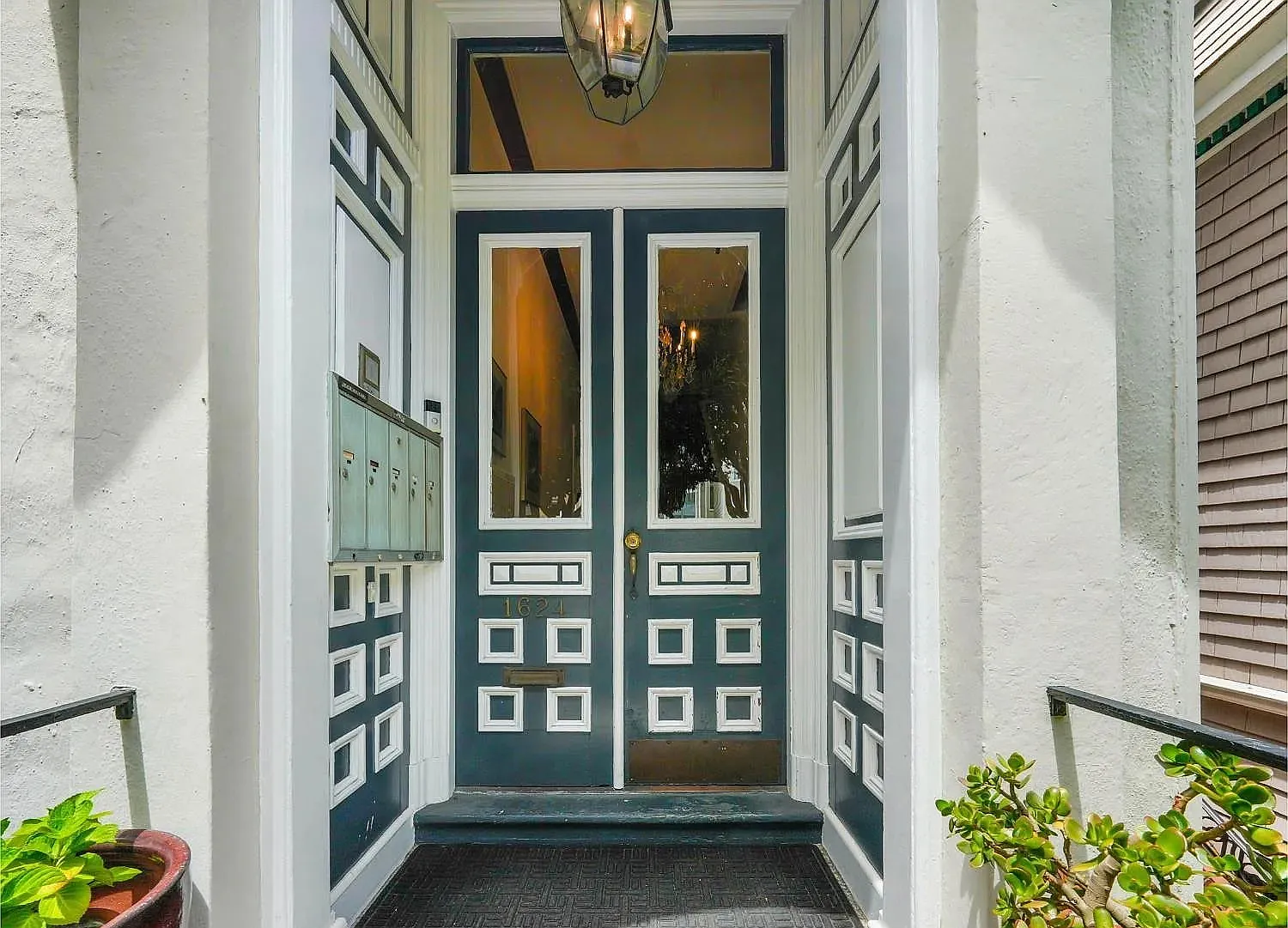1624 Vallejo St — Photo 1