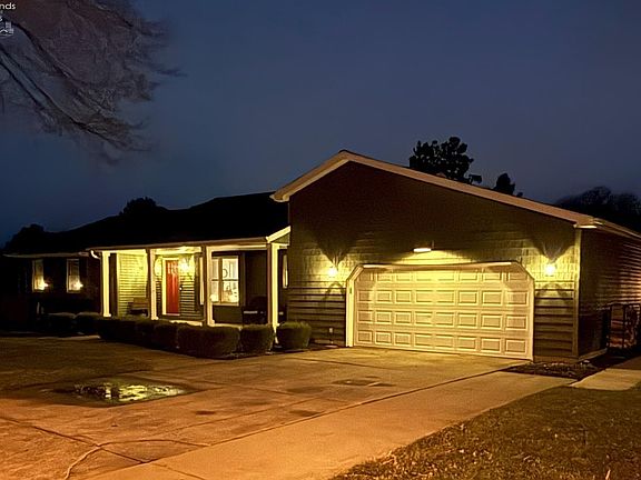 2nd image of 4348 Marina Dr
