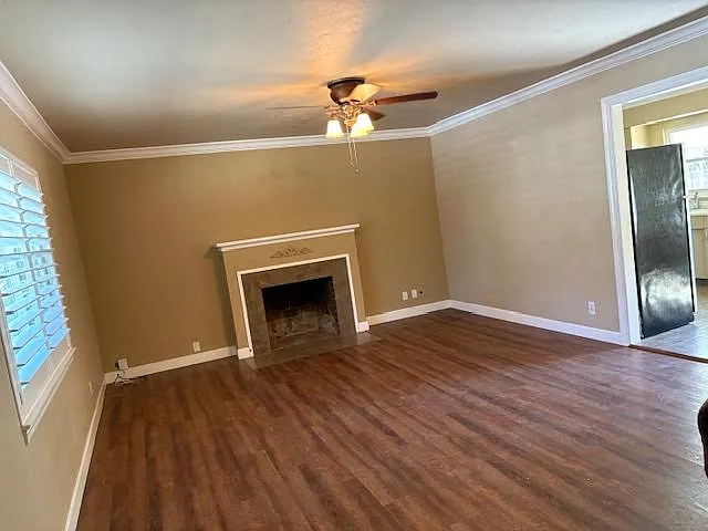 4709 N Arthur Ave — Photo 2