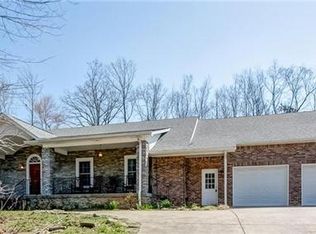 3944 Long Hollow Pike, Goodlettsville, TN 37072