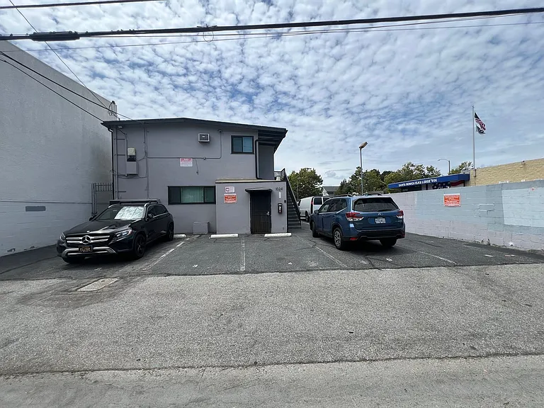 1024 Pico Blvd — Photo 16