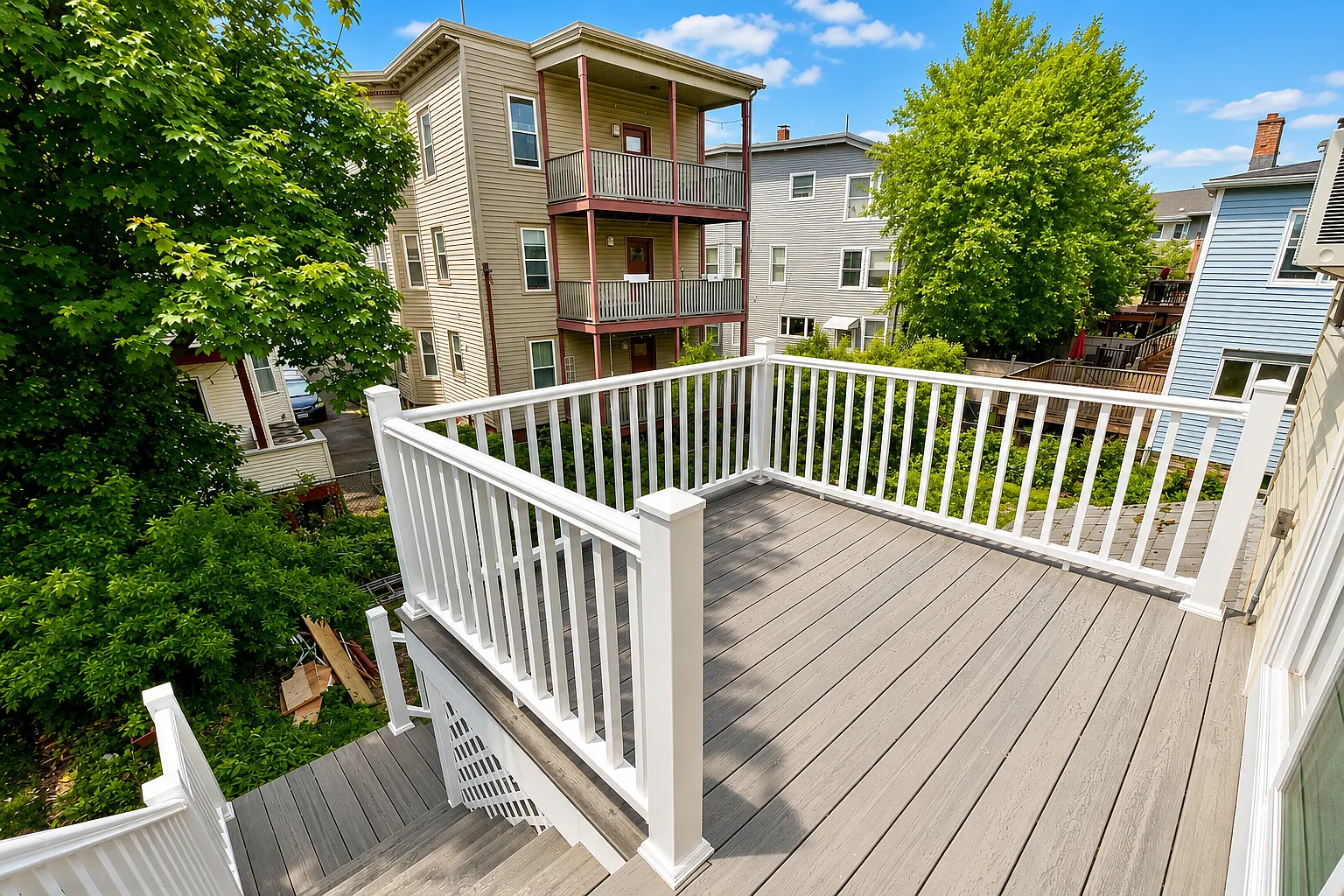4 bed, 1.5 bath, 1600 sqft, $4,900 — Photo 4