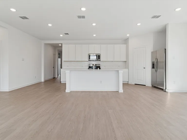 1805 Alpine Larch Ln — Photo 7