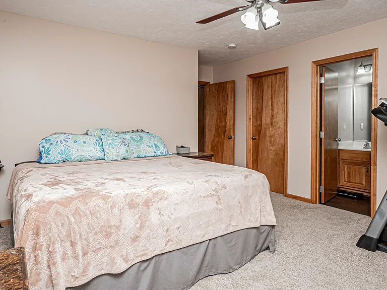 2517 Elm Creek Dr — Photo 25