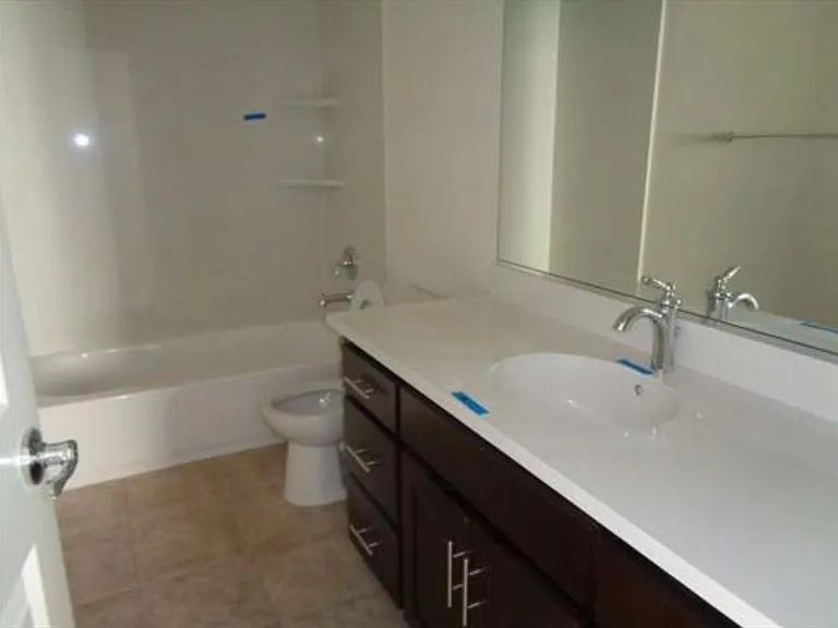 1053 S Burns Pl — Photo 10
