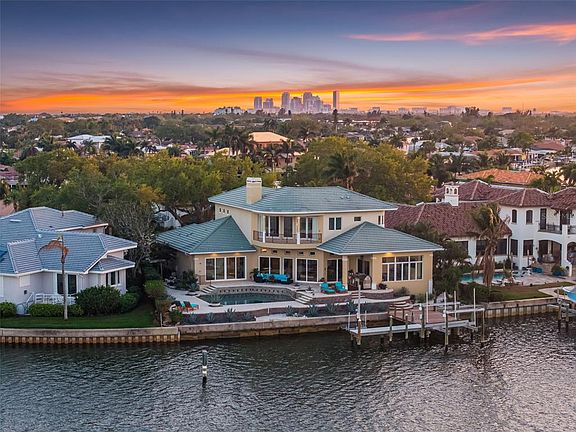 3rd image of 2279 Mermaid Point NE