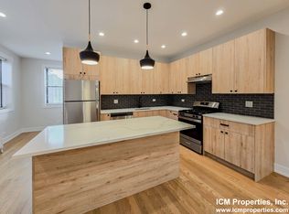 2253 W Argyle St APT 2, Chicago, IL 60625