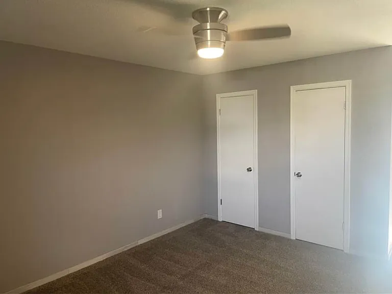 1710 N Country Club Rd — Photo 5
