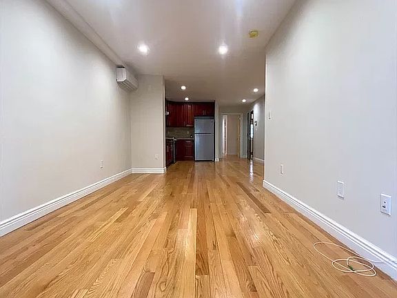 5th image of 210-17 41st Ave #1