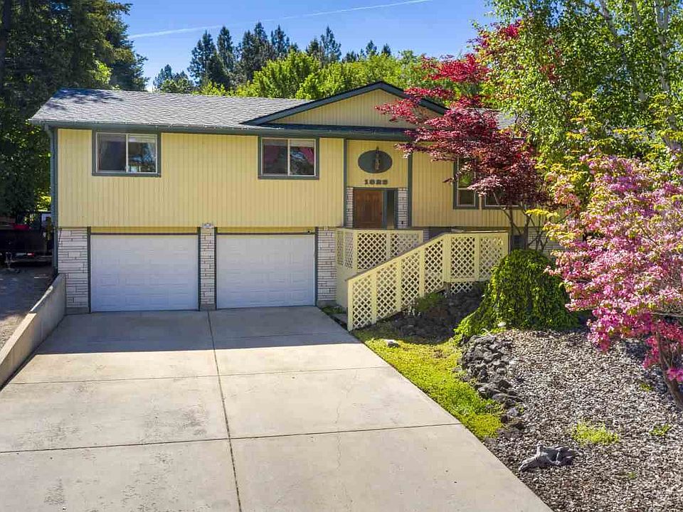 1st image of 1823 S Vera Crest Dr