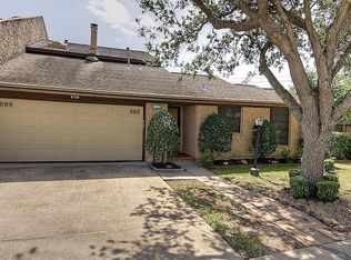 5729 Innsbruck St, Bellaire, TX 77401