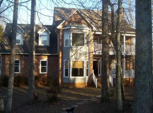 3660 Clodfelter Rd, Winston Salem, NC 27107