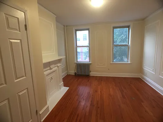 Rented by Safeguard Realty Management | media 12