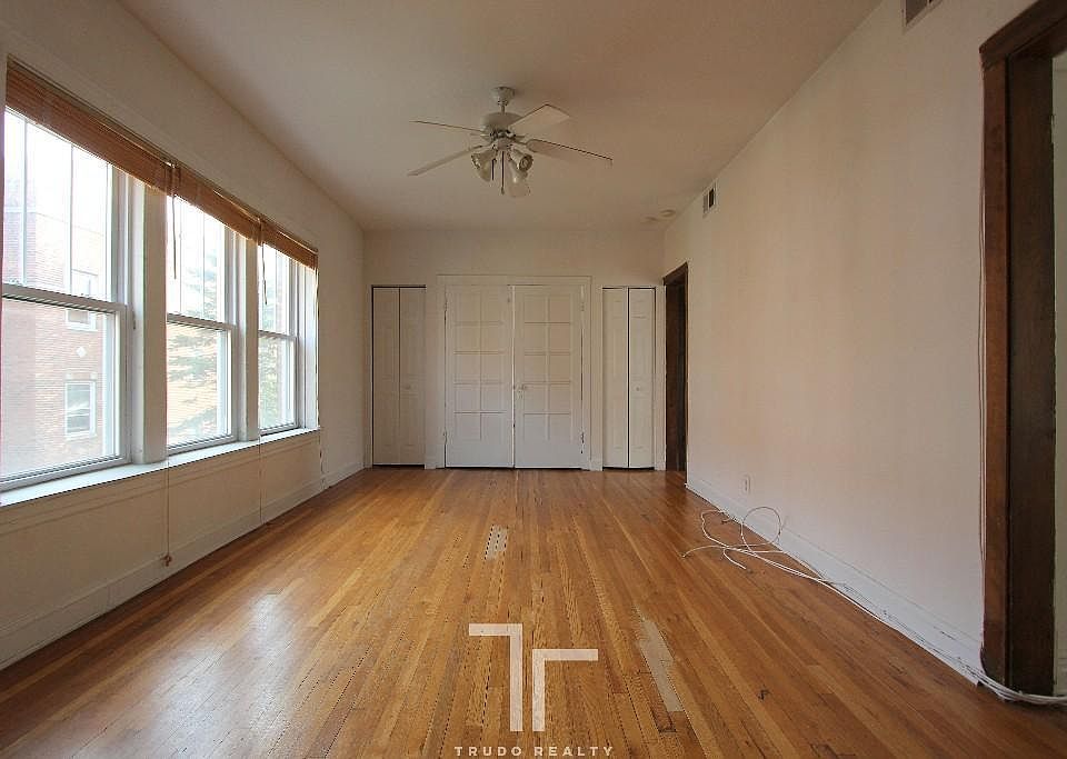 2nd image of 3521 N Broadway St #352752E