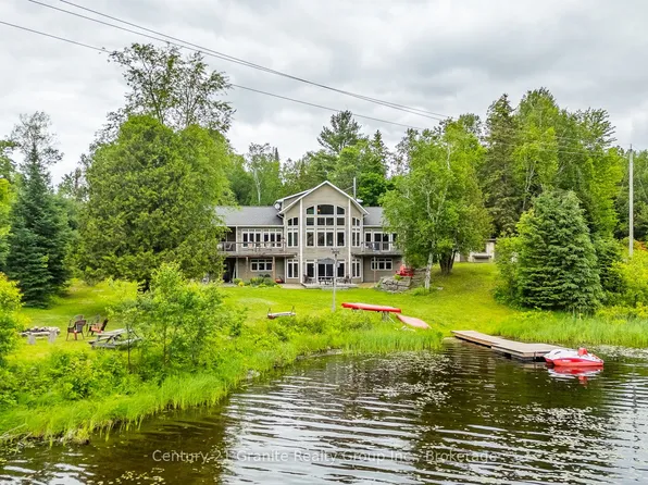 1003 Pontiac Dr, Minden Hills, ON K0M 2K0