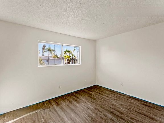 2nd image of 292 Jamacha Rd #28