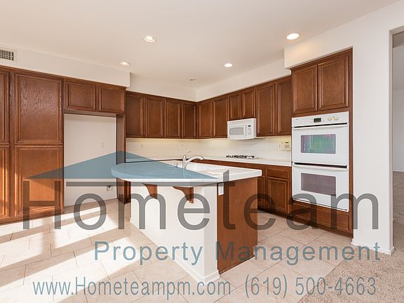 5th image of 2744 Valleycreek Dr