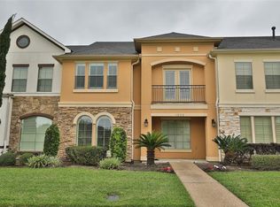 1922 Palm Forest Ln, Houston, TX 77077