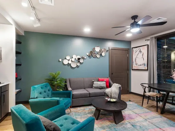 611 Commerce St, New Orleans, LA