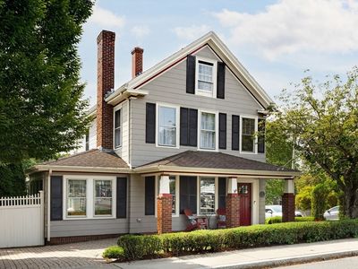 227 Beech St, Roslindale, MA, 02131