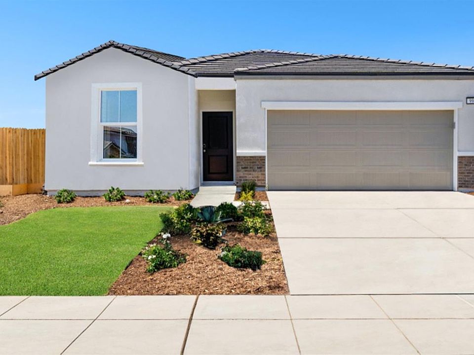 1st image of 1031 Wayfarer Ln W #106