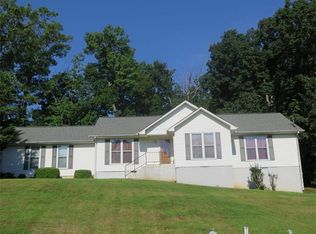 2307 Sportsman Club Rd, Gainesville, GA 30501