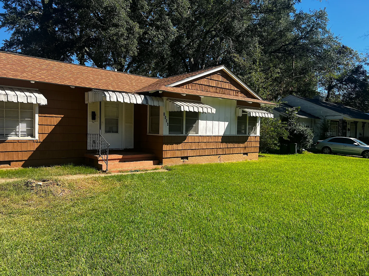 3 bed, 1267 sqft, $1,000 — Photo 1